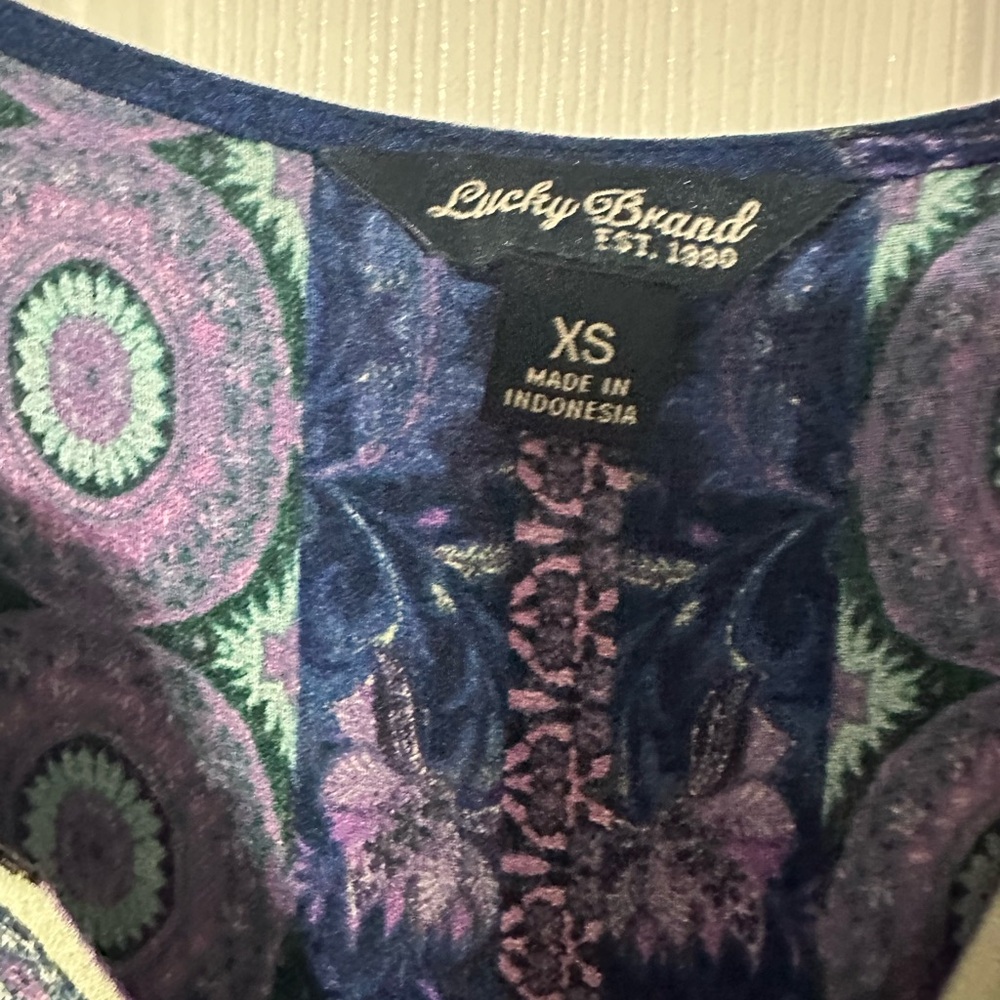 Lucky Brand Medallion Print Casual Shirt - Picture 14 of 15